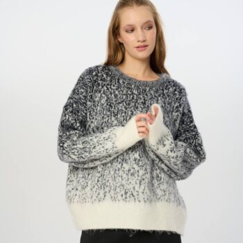 Πλεκτό χνουδωτό πουλόβερ μαύρο