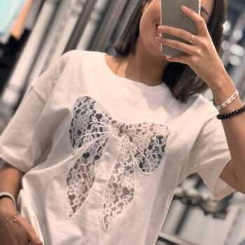 T-shirt λευκό με φιόγκο