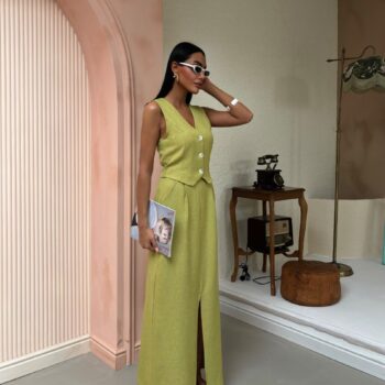 Σετ με γιλέκο και φούστα λάιμ